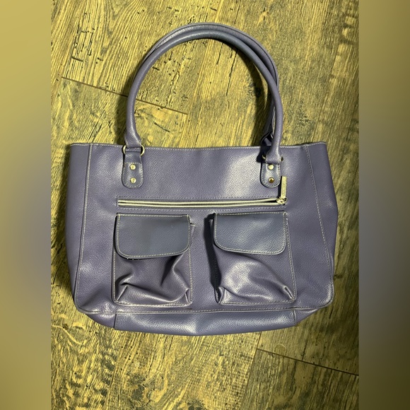 Victoria Secret - Picture 2 of 12